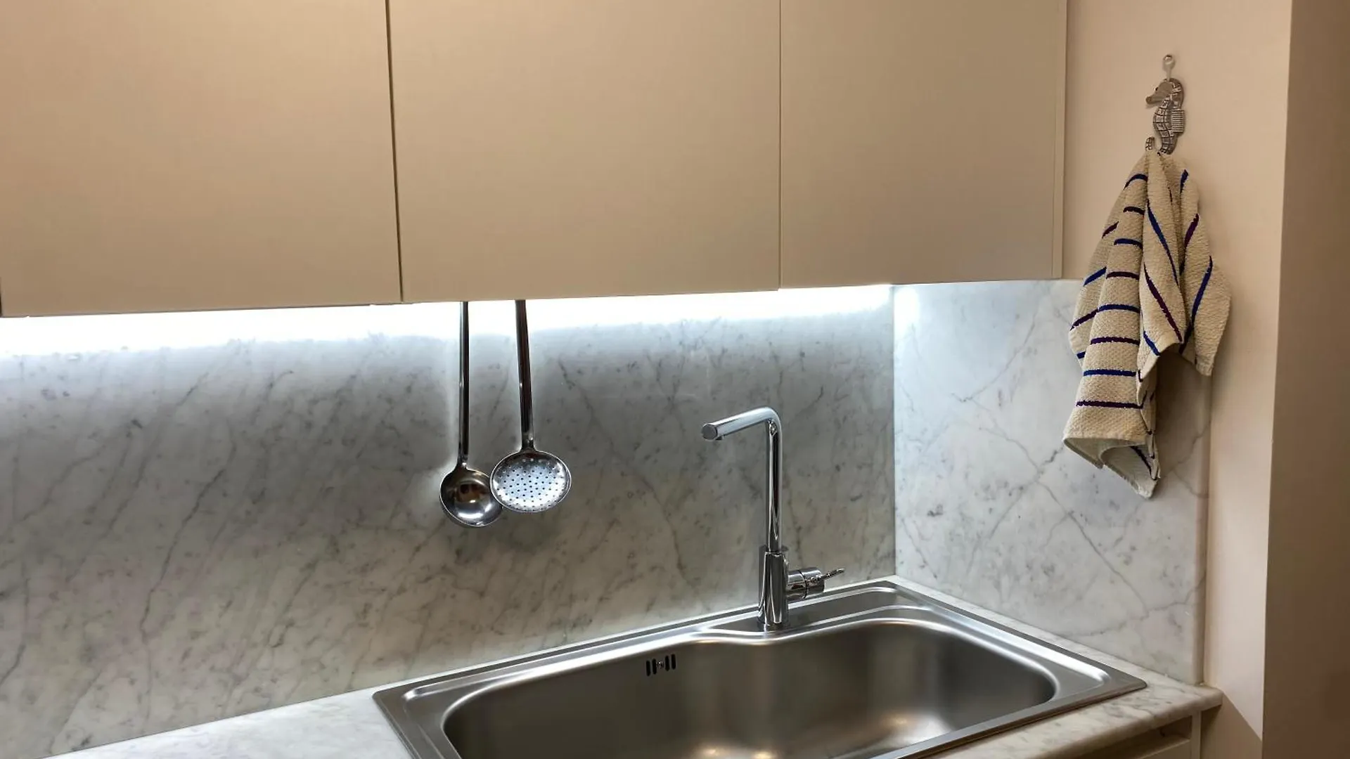 Casa Vacanze Acqua Azzurra -Piano Terra- Trapani